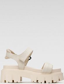 Sandały na koturnie Badura beżowe 22SS56