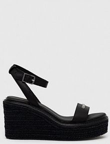 Czółenka Calvin Klein  czarne HW0HW01151.BAX