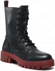 Trapery Wrangler czarne damskie 