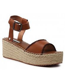 Sandały na koturnie Pepe Jeans brązowe Witney Indie PLS90554 Tan 869