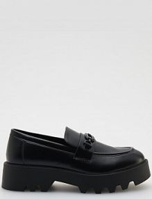 Mokasyny na grubej podeszwie Reserved czarne damskie 7352S-99X