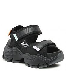 Sandały na koturnie Buffalo czarne 