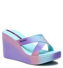 Klapki na koturnie Ipanema niebieskie 