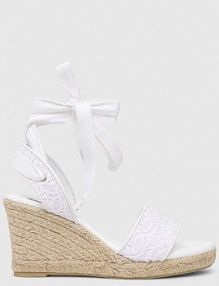 Sandały na koturnie Karl Lagerfeld  białe KL32205.CL1