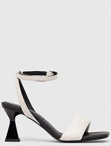 Sandały na szpilce HUGO  szare 50492979.110