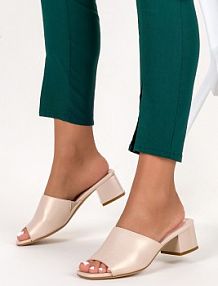 Klapki na słupku Sergio Leone beżowe