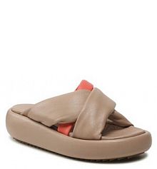 Klapki na koturnie Inuikii beżowe 