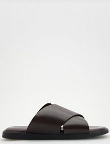 Skórzane klapki Reserved brązowe męskie 8822S-89X