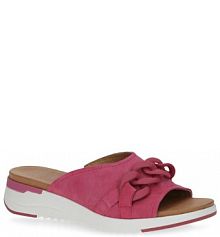 Klapki na koturnie Caprice różowe 