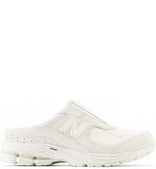 Klapki New Balance białe/brązowe męskie M2002RMQ