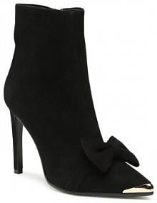 Botki na szpilce Baldowski czarne 