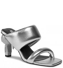 Klapki na słupku KARL LAGERFELD srebrne 