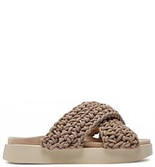 Klapki Inuikii brązowe damskie 