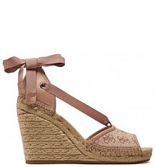 Sandały na koturnie Guess różowe 