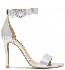 Sandały na szpilce Nine West srebrne 