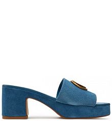 Klapki na słupku Guess niebieskie 