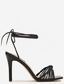 Czarne Sandały na Szpilce z Ozdobnym Wiązaniem przy Kostce Jocelinna Renee