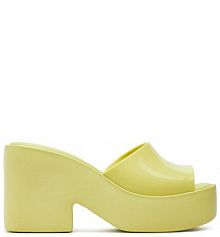 Klapki na słupku Melissa żółte 