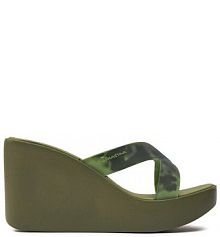 Klapki na koturnie Ipanema zielone 