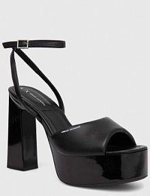 Sandały na słupku Armani Exchange  czarne XDP052.XV841.00002