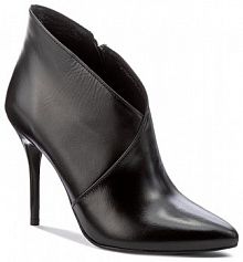 Botki na obcasie R.Polański czarne 