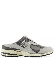 Klapki New Balance szare/brązowe męskie unisex M2002NA