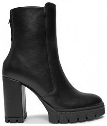 Botki na słupku R.Polański czarne 