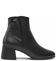 Botki na słupku HÖGL czarne 