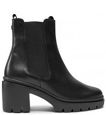 Botki na słupku HÖGL czarne 