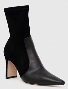 Botki na słupku Boss  czarne 50523340.001