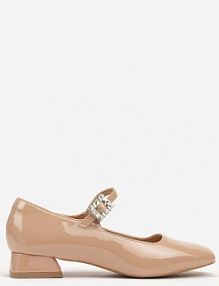 Beżowe Czółenka na Niskim Obcasie z Lakierowanym Wykończeniem Zdobione Cyrkoniową Klamrą Lobirae Renee
