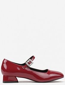 Bordowe Czółenka na Niskim Obcasie z Lakierowanym Wykończeniem Zdobione Cyrkoniową Klamrą Lobirae Renee