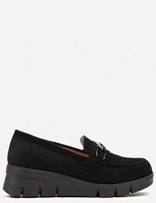 Czarne Półbuty ze Skórzaną Wkładką na Niskim Koturnie z Metalową Ozdobą Garnissa Renee damskie