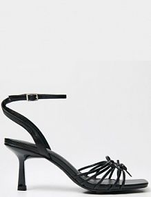 Czarne sandały z imitacji skóry na obcasie House 846AE-99X