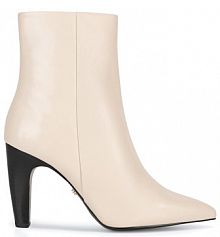 Botki na słupku GINO ROSSI écru 