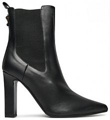 Botki na słupku Baldowski czarne 