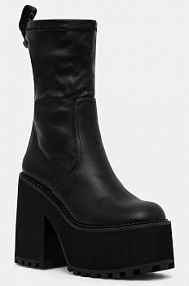 Botki na słupku Buffalo  czarne 1622376.BLK