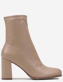 Ciemnobeżowe Eleganckie Botki Vices na Słupku z Ozdobnymi Przeszyciami Izathara