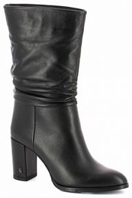 Botki na słupku Carinii czarne