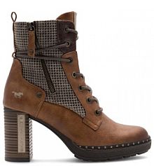 Botki na słupku Mustang beżowe 