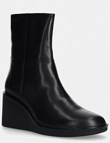 Botki na koturnie Vagabond Shoemakers  czarne 5832.101.20