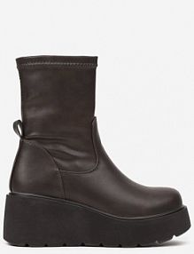 Brązowe Botki na Obcasie Typu Koturn z Przylegającą Cholewką Senarielis Renee