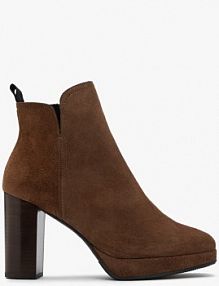 Botki na słupku Ryłko brązowe 7XVD0 T1 2TA