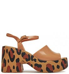 Sandały na słupku Melissa brązowe 