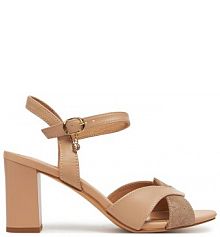 Sandały na słupku Lasocki beżowe 