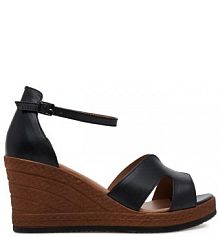 Sandały na koturnie Lasocki czarne 