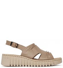 Sandały na koturnie Lasocki beżowe 