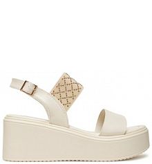 Sandały na koturnie Clara Barson écru 
