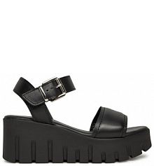 Sandały na koturnie Tamaris czarne 