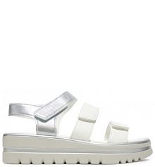 Sandały na koturnie Clara Barson białe 